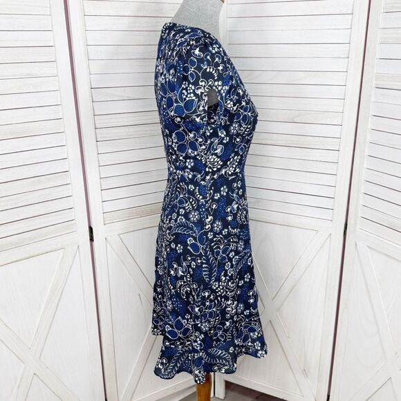 J. Crew Floral Faux Wrap Mini Skater Dress Blue Size 0 Ruffle Trim Short Sleeve - Picture 3 of 14
